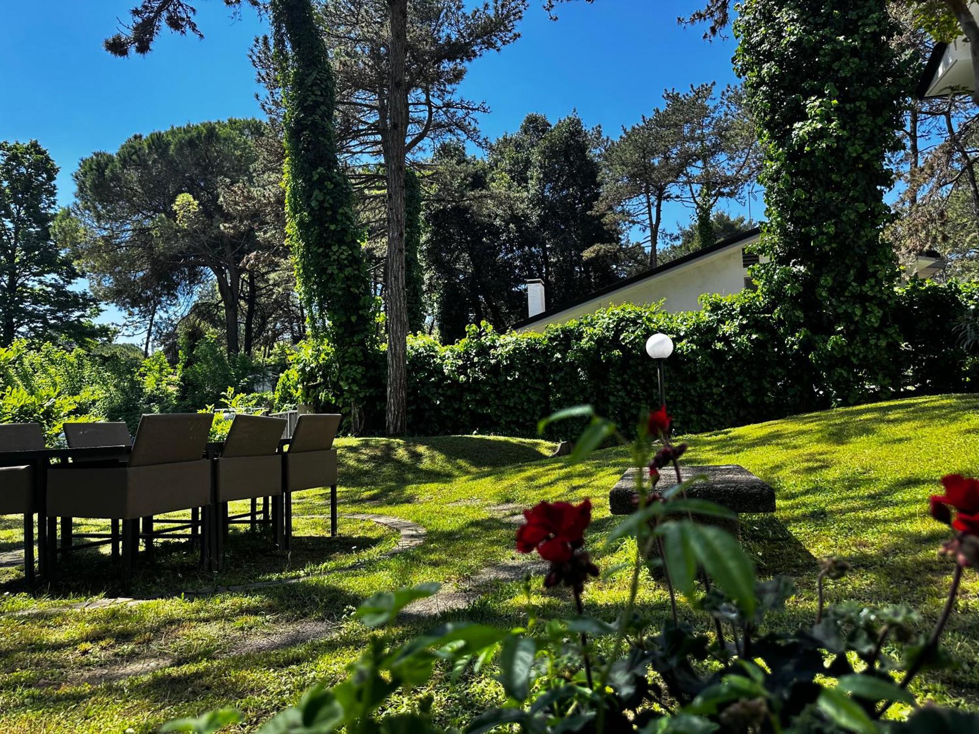 Villa Greif Pineta Lignano Sabbiadoro Exteriör bild