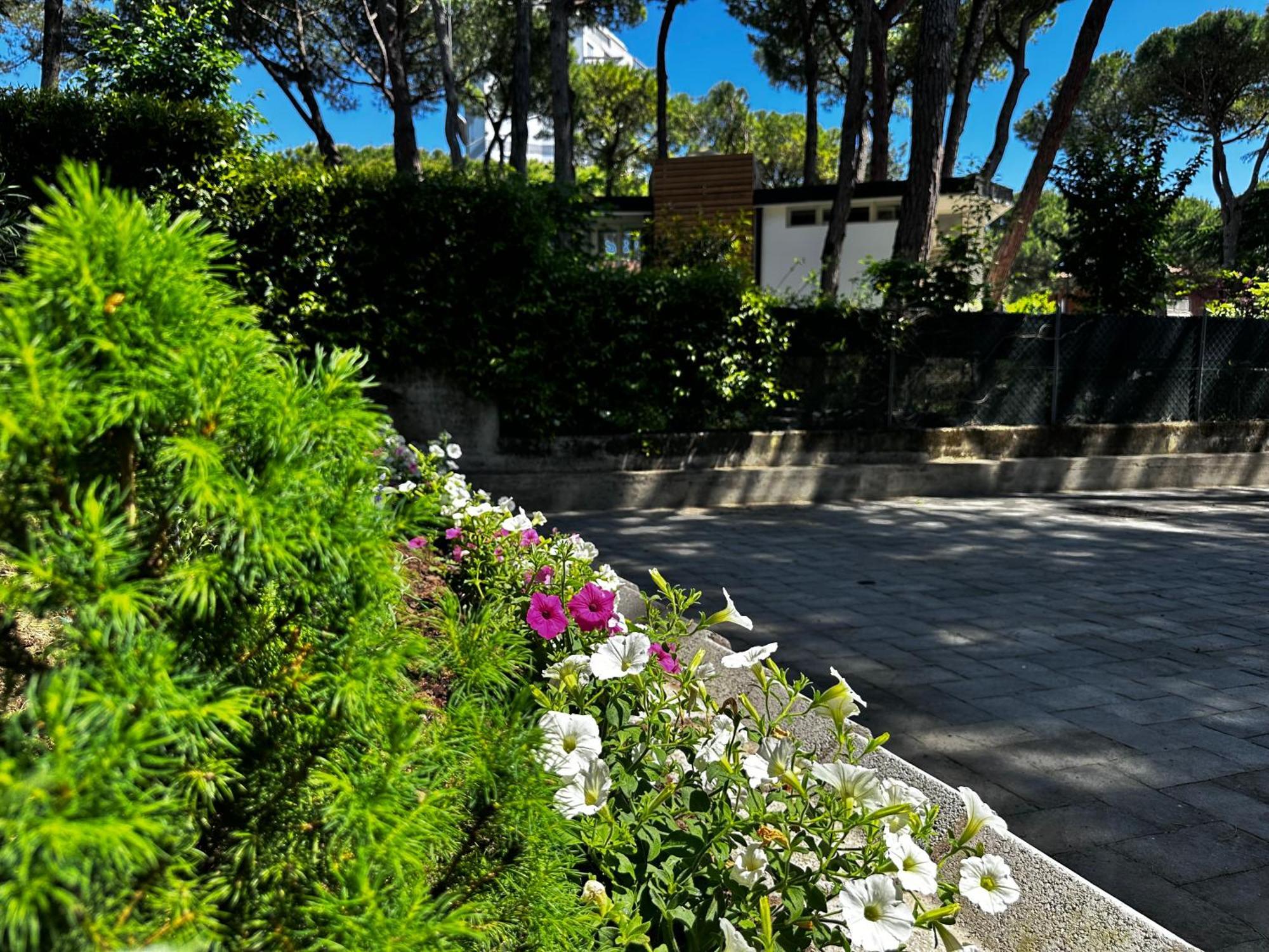 Villa Greif Pineta Lignano Sabbiadoro Exteriör bild
